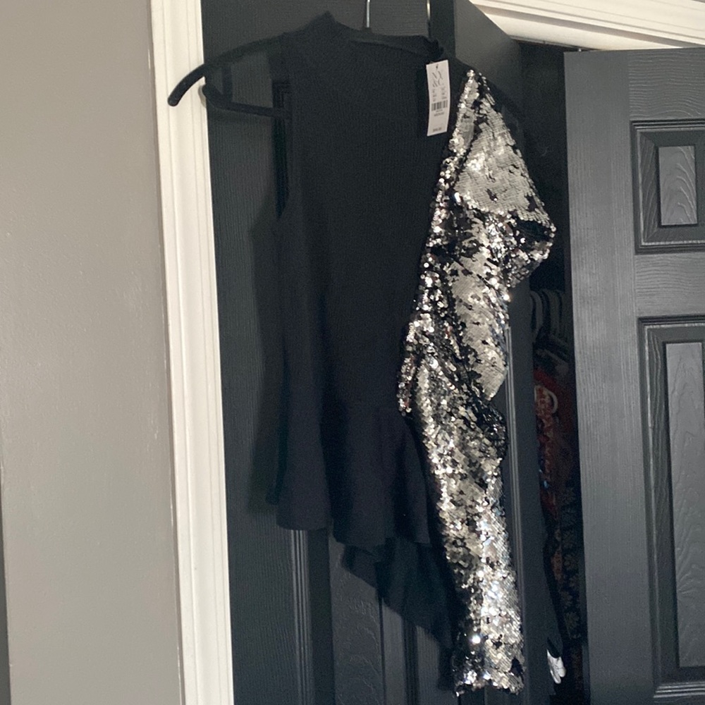 New York and company sequin top